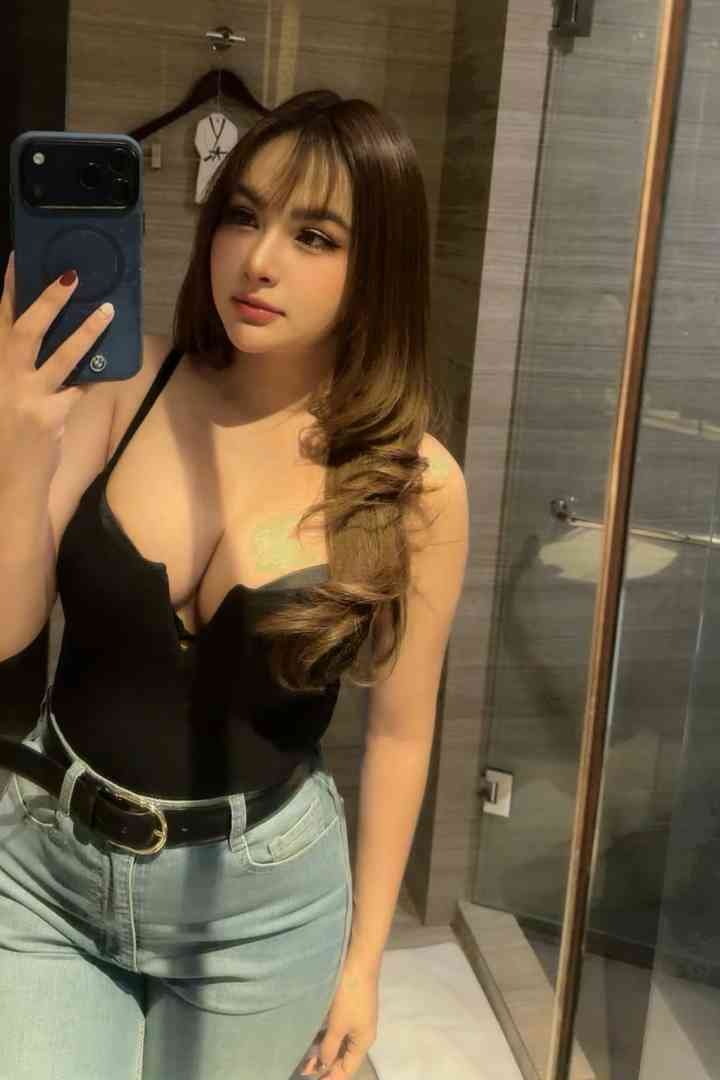 Isya Malay Escort KL – 23 year old slim local Malay girl, 165cm 50kg, for discreet incall and outcall in Bukit Bintang